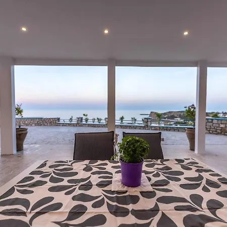 House With 3 Bedrooms In Rhodes Greece With Wonderful Sea View Furnished Terrace And Wifi 800 M From The Beach Feriehus